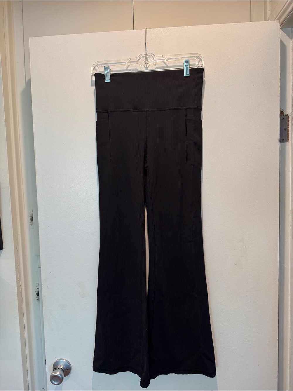 Athleta Salutation Stash Rib Flare Pants